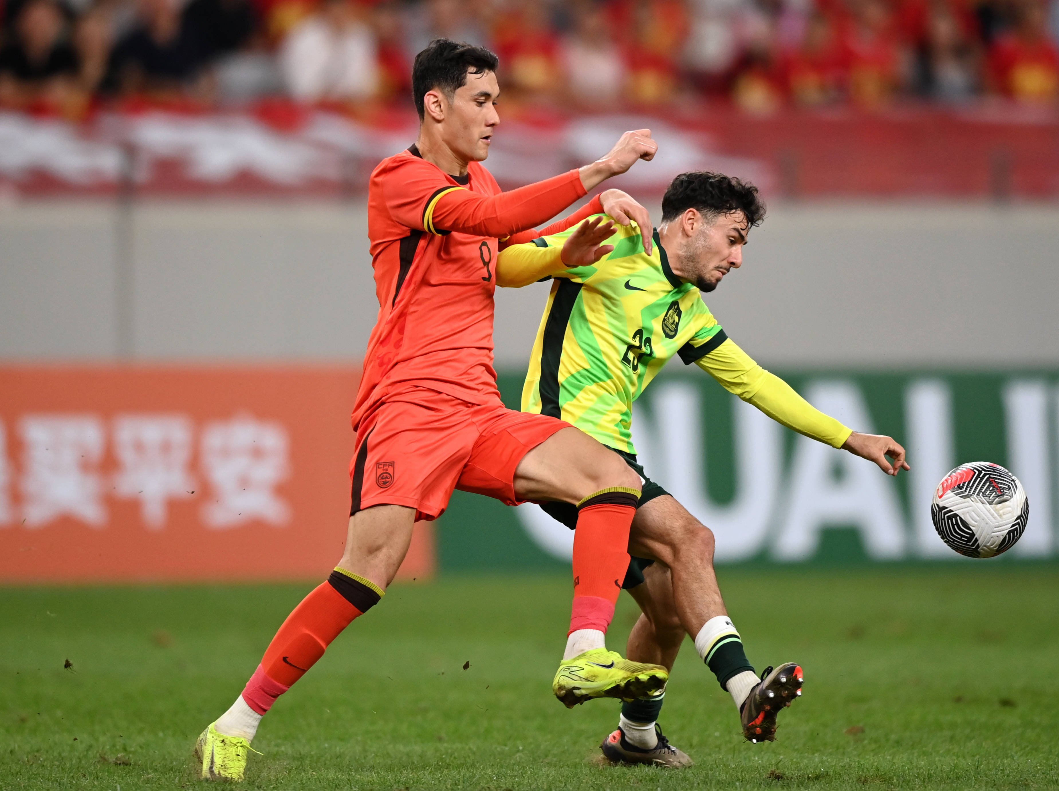 C7游戏平台-中国职业足球联赛最新战报出炉，球队表现备受关注的简单介绍