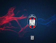 关于克罗托内逆转战胜对手，取得关键胜利的信息